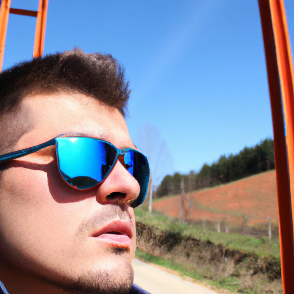 Photochromic Lenses: Enhancing Sunglasses with Dynamic Lens Technology